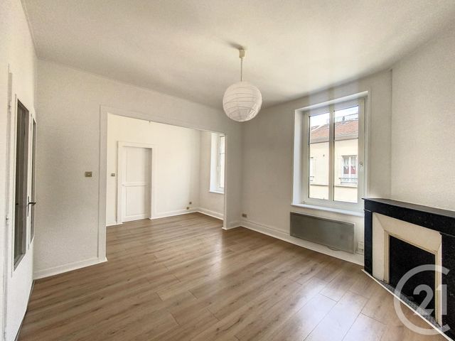 Appartement F3 à louer - 3 pièces - 66.2 m2 - NANCY - 54 - LORRAINE - Century 21 Les Portes D'Or